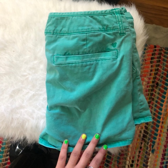 Pretty blue AE shorts - Picture 4 of 6